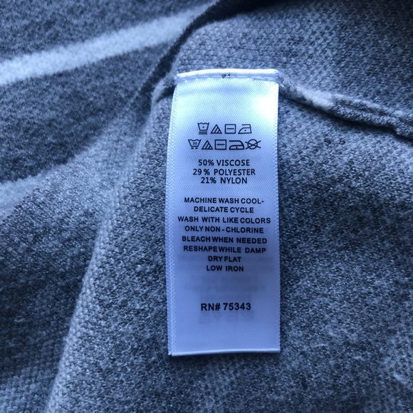 Adrienne Vittadini Sweater - Picture 4 of 4